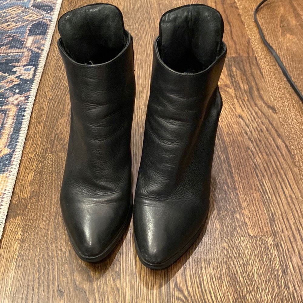 Sol Sana Black Booties